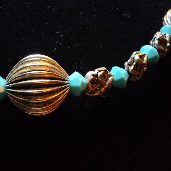 Vintage Turquoise Silver Bead Necklace Leaf Toggle Clasp 16 Inch Costume - Picture 6 of 13